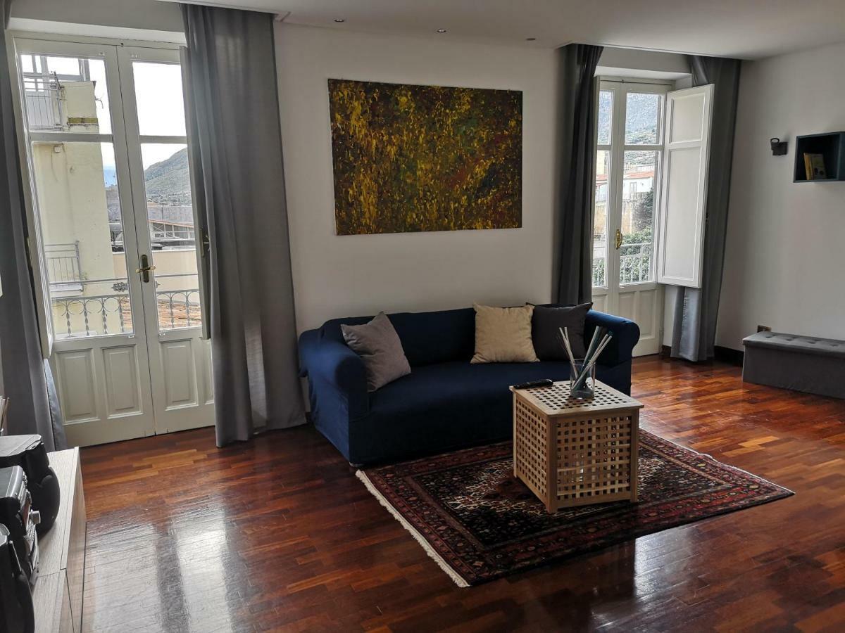 泰尔米尼伊梅雷塞A Casa Di Zara别墅 外观 照片