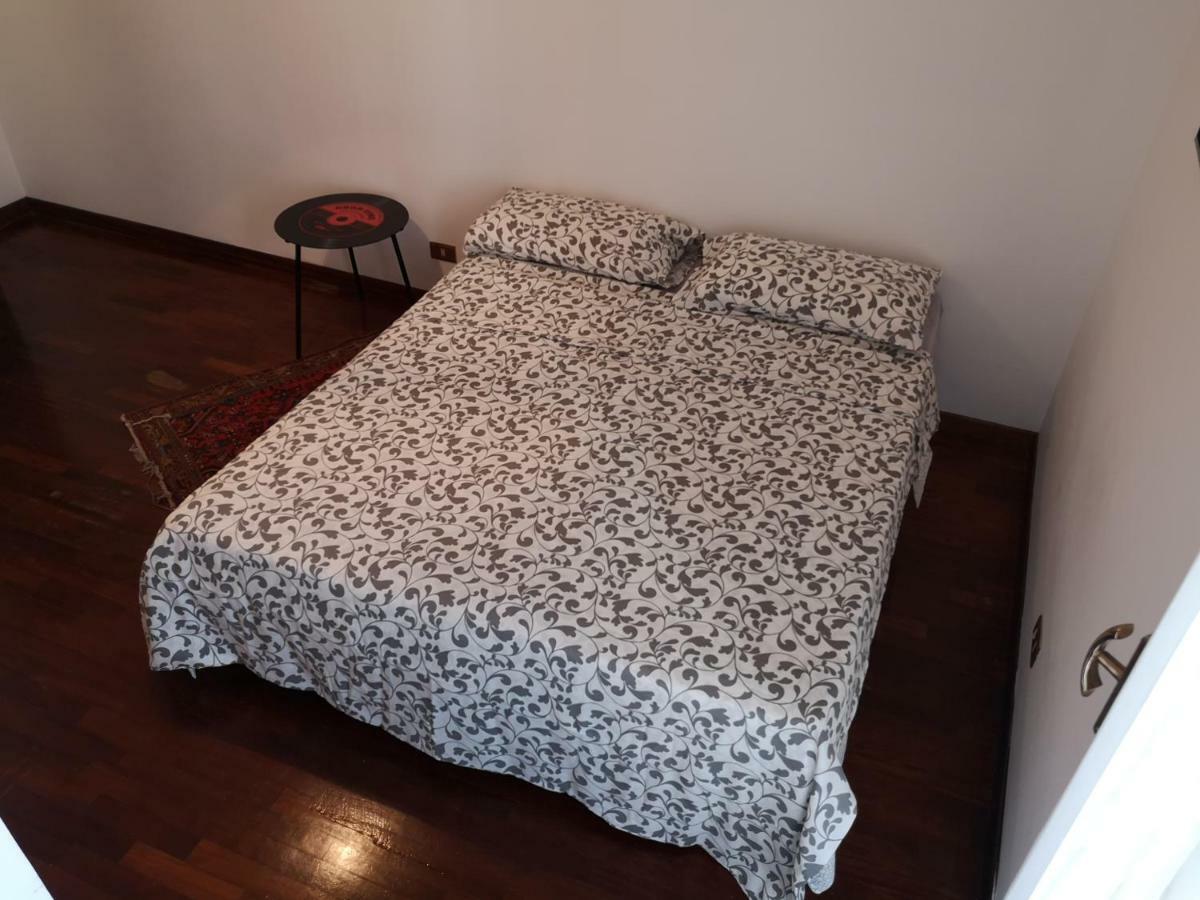 泰尔米尼伊梅雷塞A Casa Di Zara别墅 外观 照片