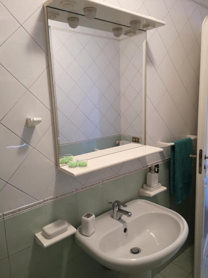 泰尔米尼伊梅雷塞A Casa Di Zara别墅 外观 照片